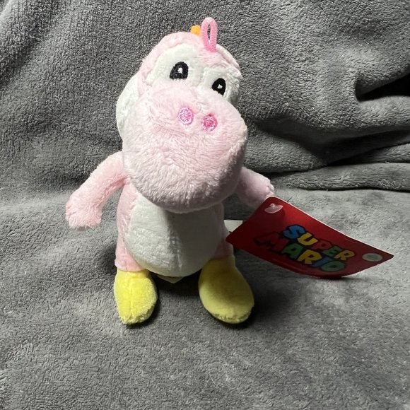 YOSHI 🐲 SUPER MARIO Bros 🎮 2019 Super Soft Pink 7" Yoshi Plush 🍄 NWT - Picture 2 of 2